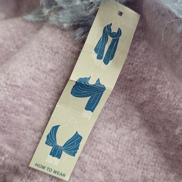 14th & Union fringe blue and purple scarf/wrap NWT - Picture 4 of 9